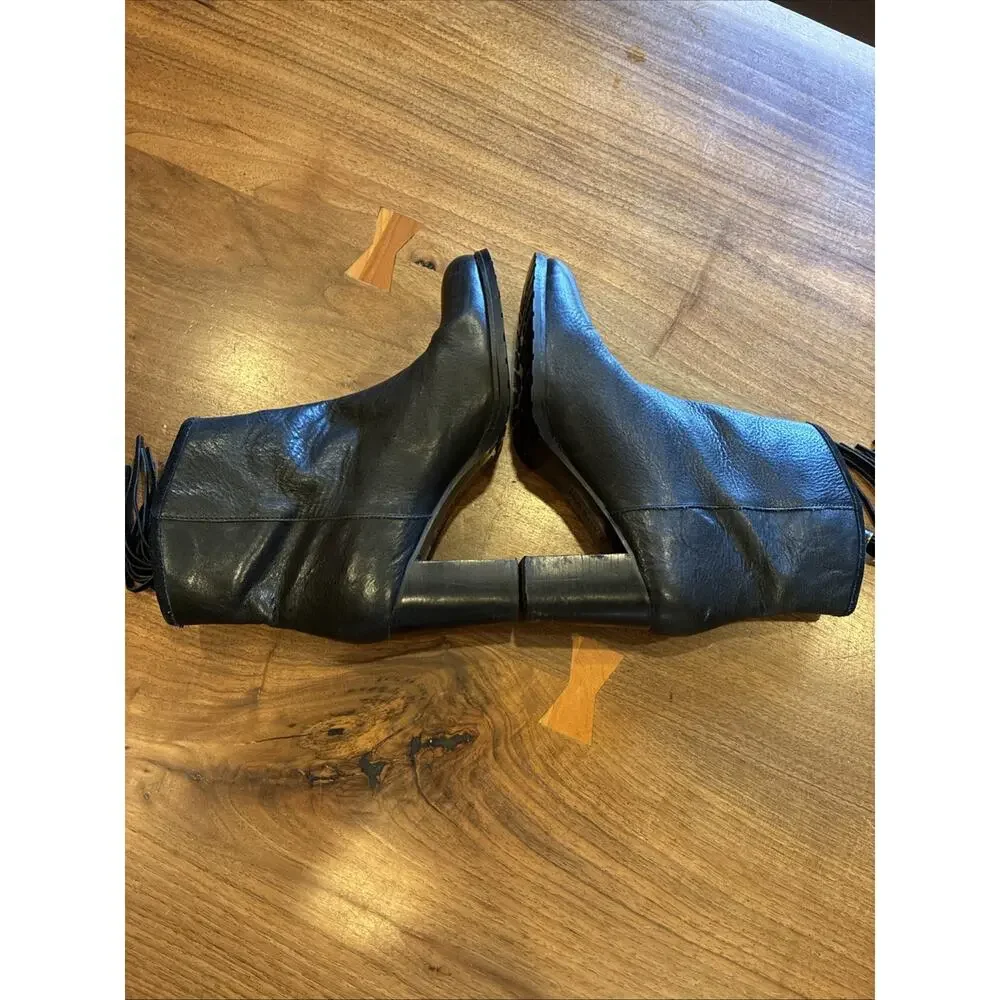Lauren Ralph Lauren Carah Boots‎ Womens Size 8.5 Black Leather Zipper Tassel